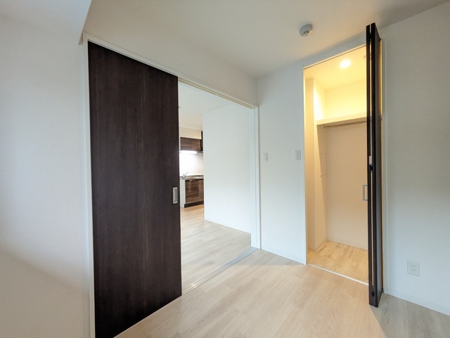 Ｓｈｉｎｍａｃｈｉ Ｒｅｓｉｄｅｎｃｅ Ｋｏｕｚｕｙａ 室内写真3