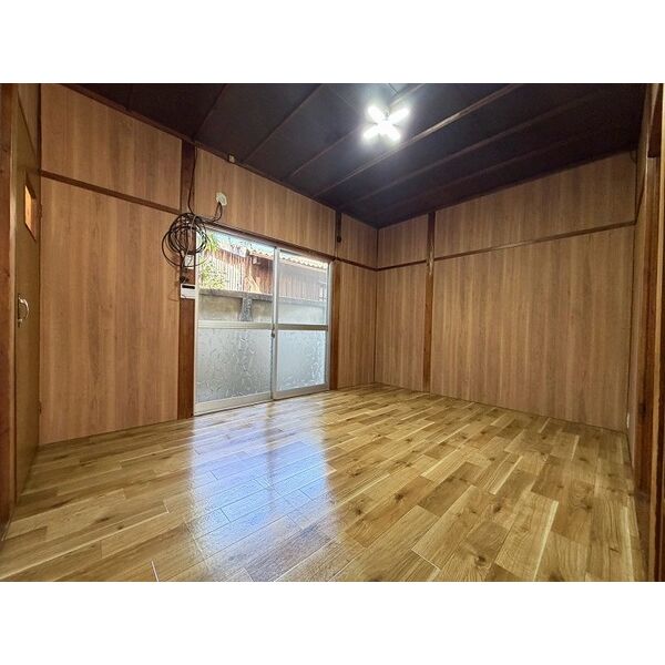 南上町アパートメント 室内写真2