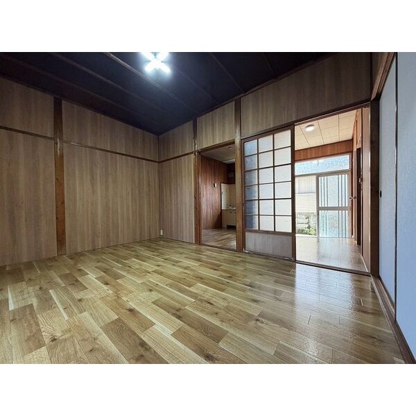 南上町アパートメント 室内写真3