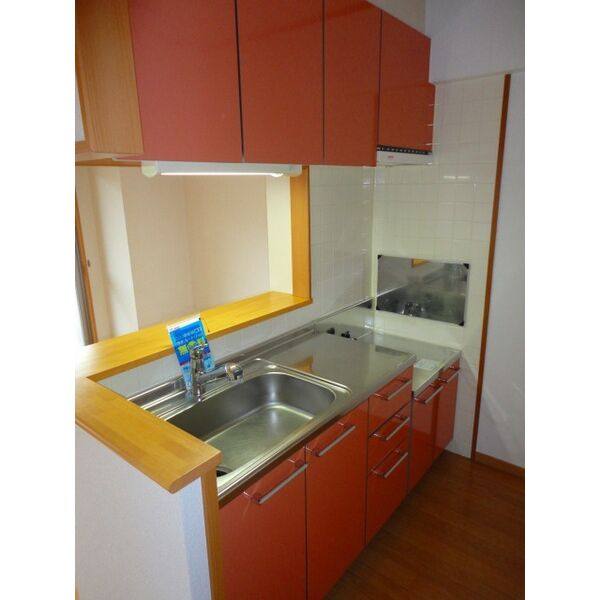 ヒルズ向イ山 室内写真2
