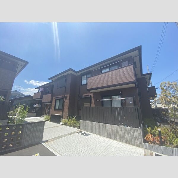 Saint Fleure 雅 B棟 建物画像