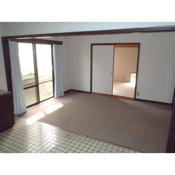 すずらん台東2番町貸家 室内写真2