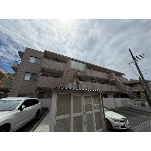 ヴェルデュール千里山西参番館