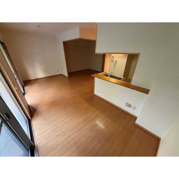 ヴェルデュール千里山西参番館 室内写真1
