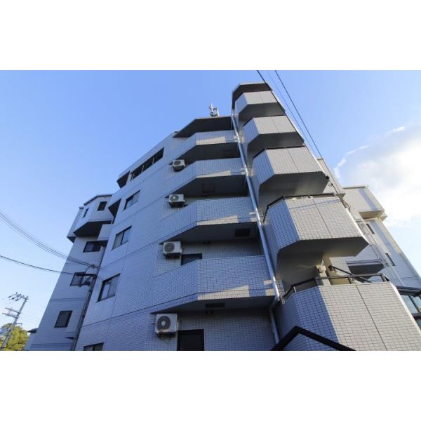 メゾンアエロスタ 建物画像