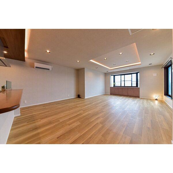 SEASONCOURT FUKUE 室内写真2
