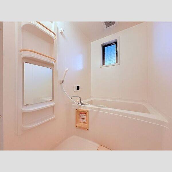ミクラーシュG 室内写真3