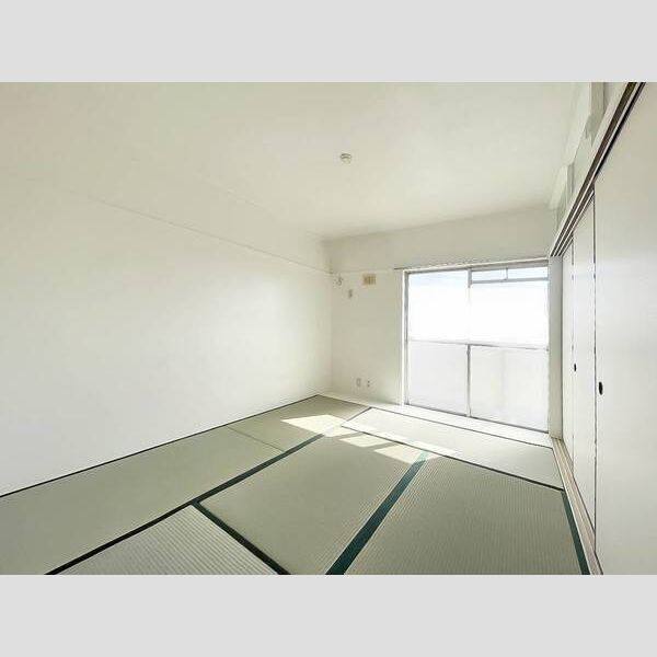 ビレッジハウス巣南町西2号棟 室内写真1