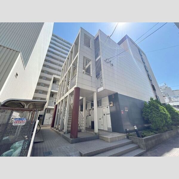 レオパレスリトル ベル 建物画像