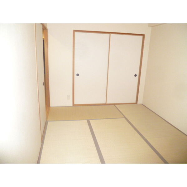 ヴィオレット宝塚 室内写真4