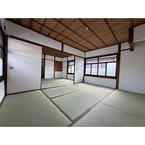 柏原市清州2丁目戸建 室内写真1