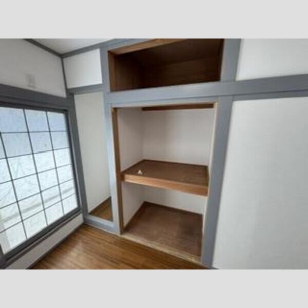石津南町貸家 室内写真10