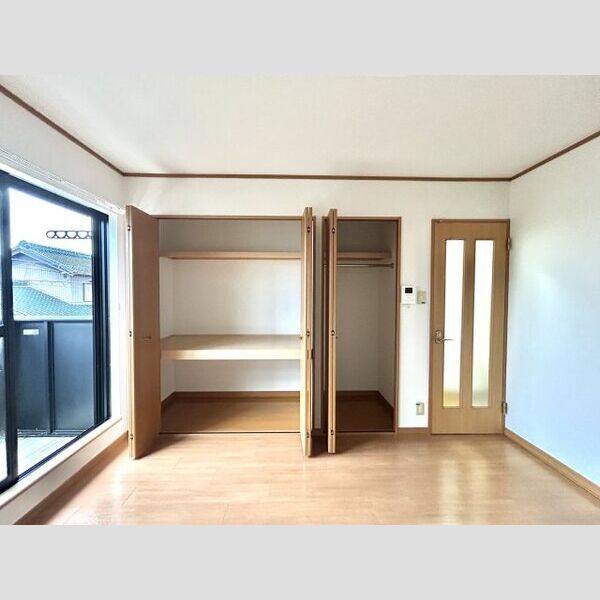 DUPLEX 串作 室内写真7
