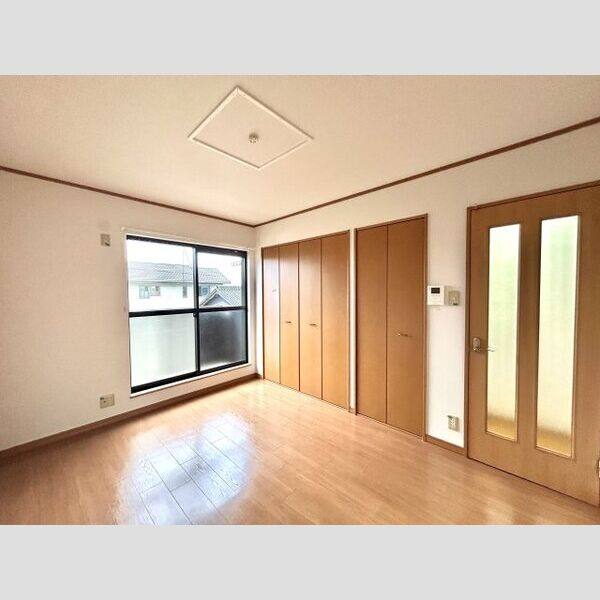 DUPLEX 串作 室内写真8