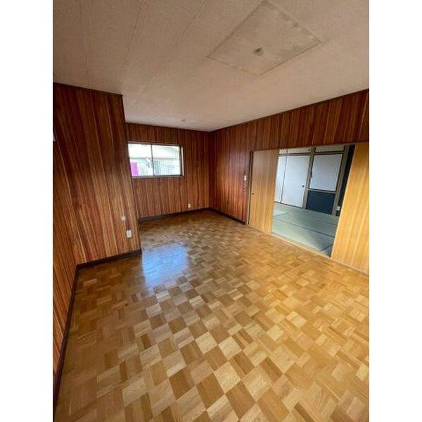 豊川市美園一丁目戸建 室内写真3