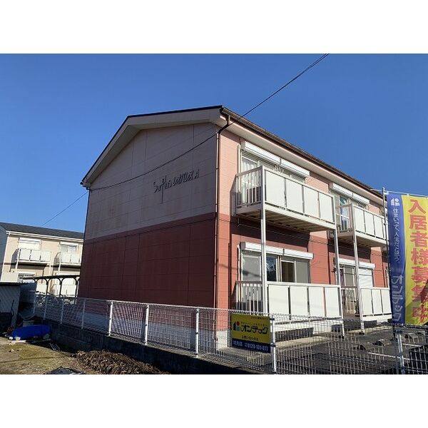 Surplus レオパレス A