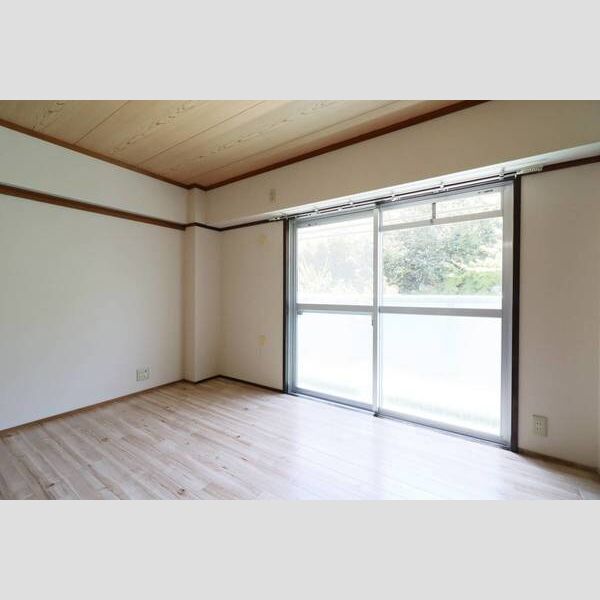 ビレッジハウス千種4号棟 室内写真1