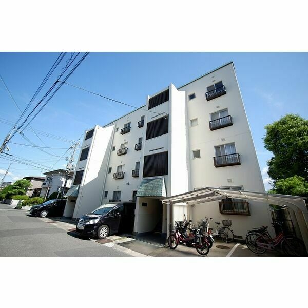 箕面ハイツ北棟 建物画像