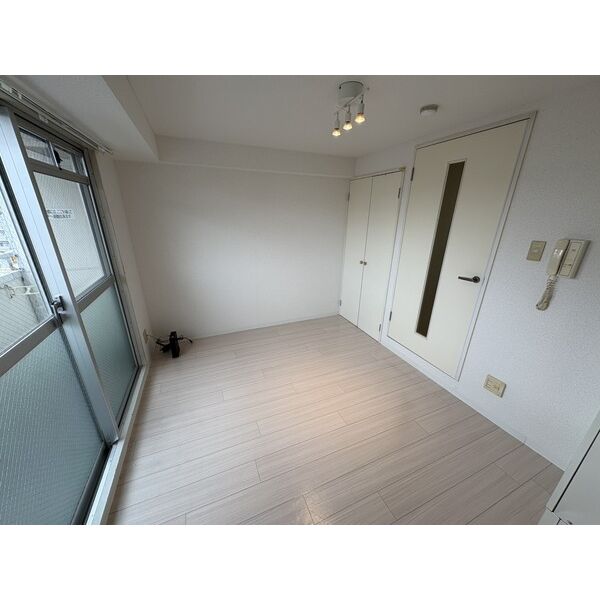 GM TAISHIBASHIEKIMAE 室内写真7