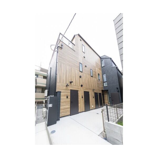 WoodCrest中延Residence 建物画像