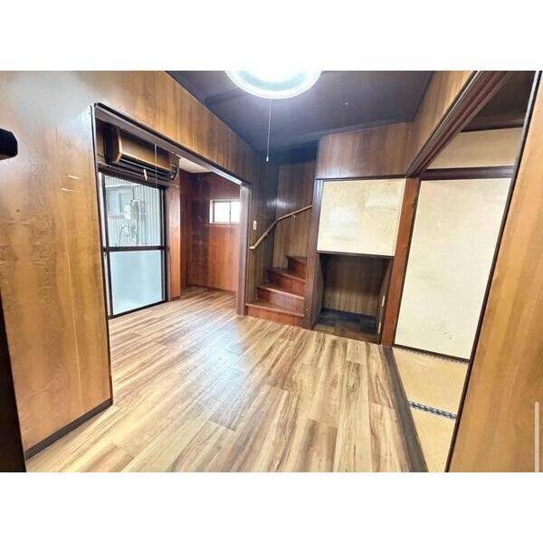 瀬戸市窯神町戸建 室内写真8