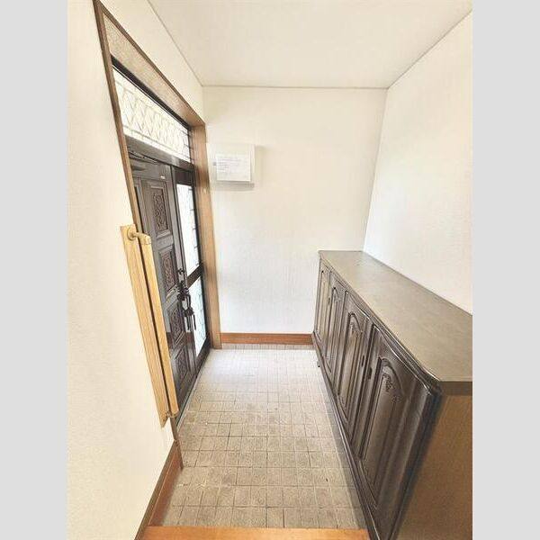 鳩岡2丁目戸建 室内写真2