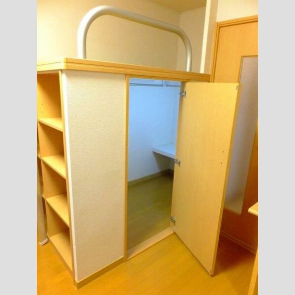 レオパレス千宮 室内写真7