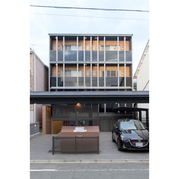 ブランネージュ二条城北 建物画像