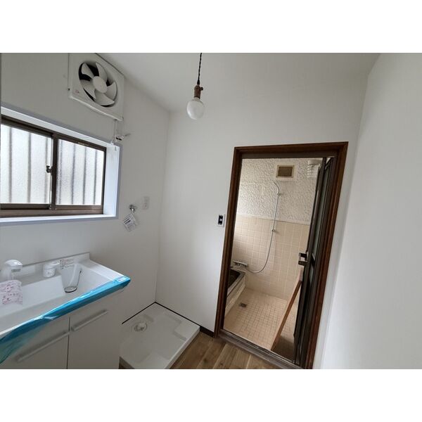 泉大津市千原町2戸建 室内写真7