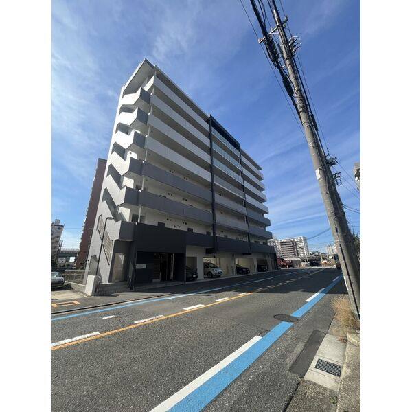 パルティール金山 建物画像