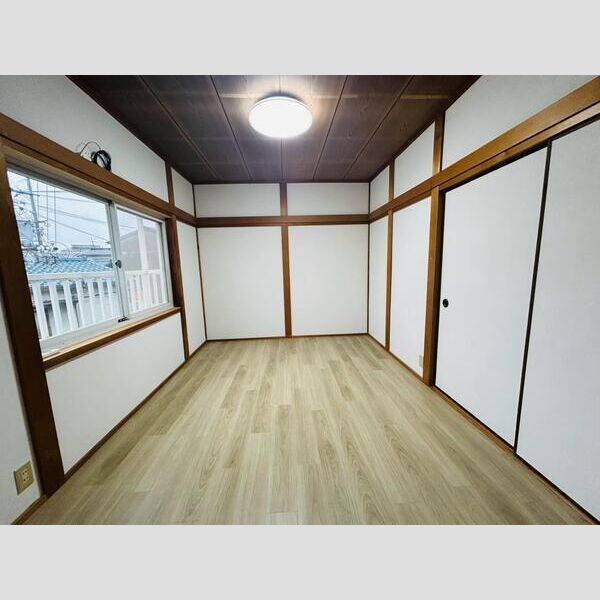 新之栄町15-24借家 室内写真5