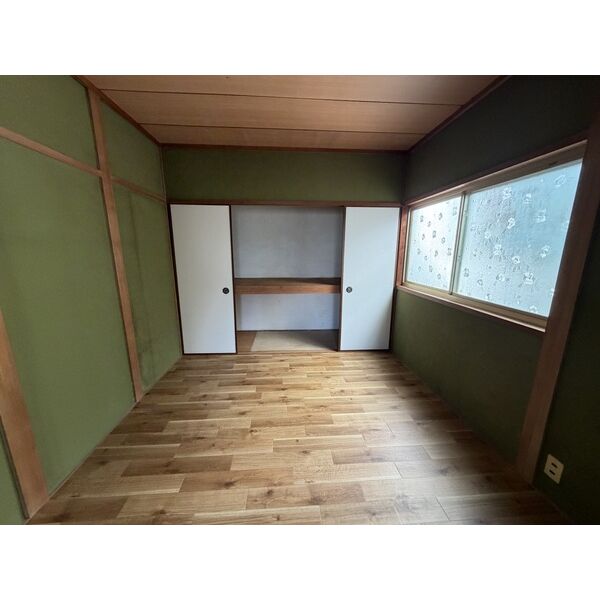 鶴原2丁目戸建 室内写真6
