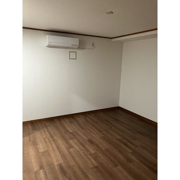 カステーオ目黒原町 室内写真5