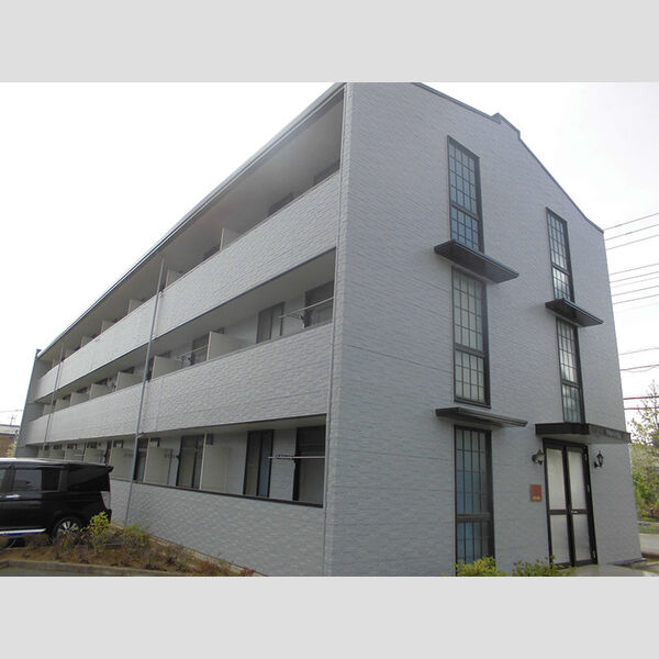 レオパレスサナロB 建物画像