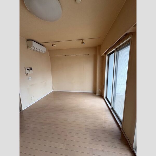 GRASSE 室内写真1