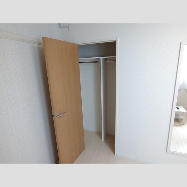クレイノシンコーポ南烏山 室内写真9