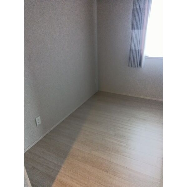 ローレルスクエア東花園 室内写真9
