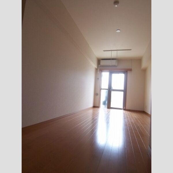 TRADIS NIPPORI S 室内写真3
