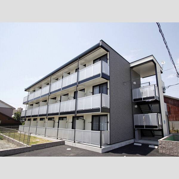 レオパレスボヌール中村 建物画像