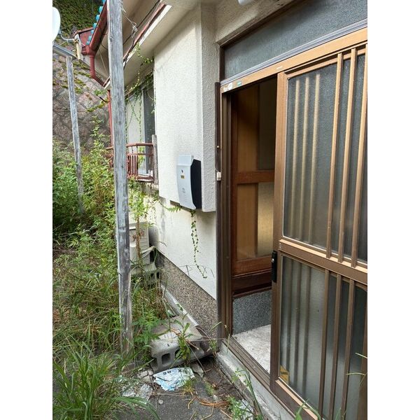 神戸市須磨区車字尾鼻462-6戸建