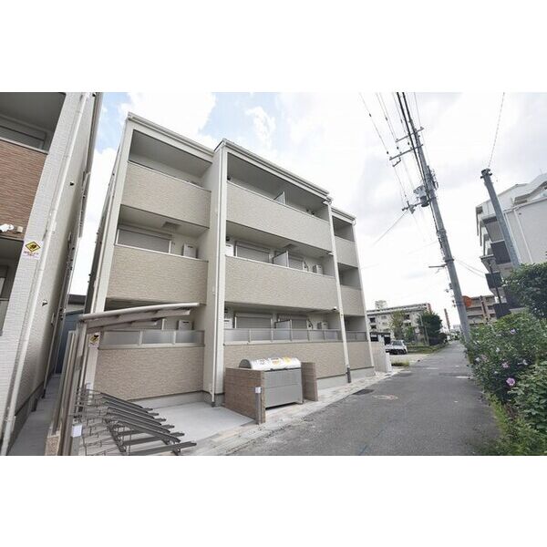 ラモーナ長瀬2 建物画像