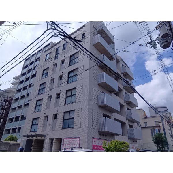 ファーストアベニール 建物画像