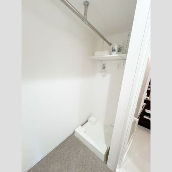 ロイジェント西新井 室内写真9