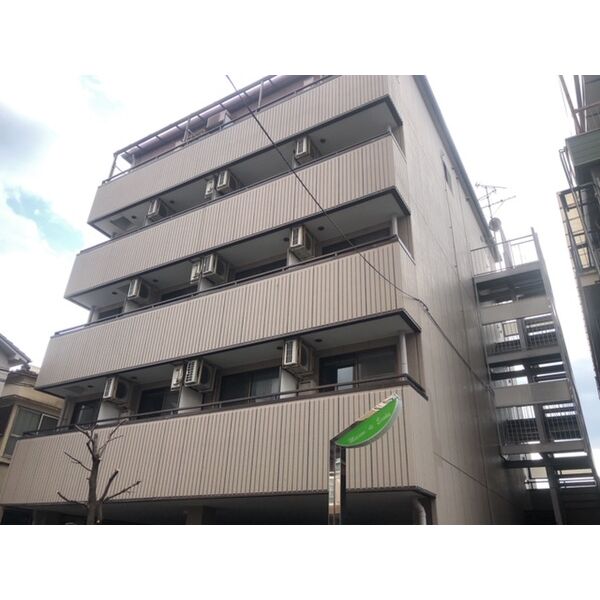 Maison de Esaka 建物画像