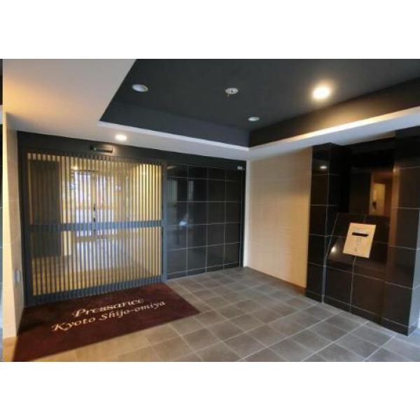 プレサンス京都四条大宮 室内写真1
