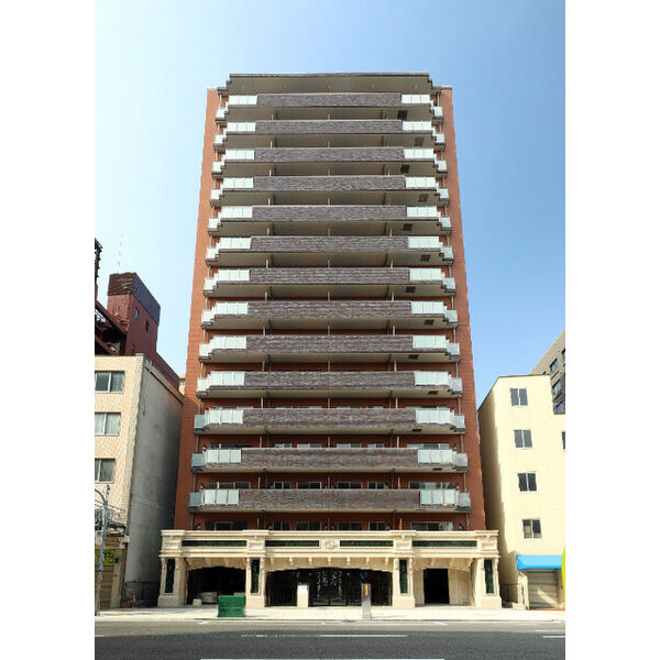 プレジオ本町 建物画像