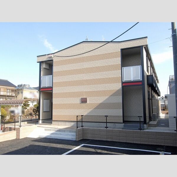 レオパレスボヌールⅡ 建物画像