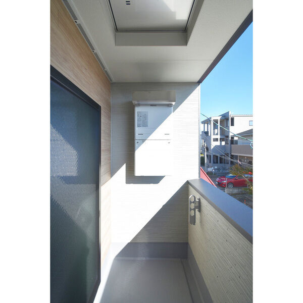 NAGI TAKEDA 室内写真9