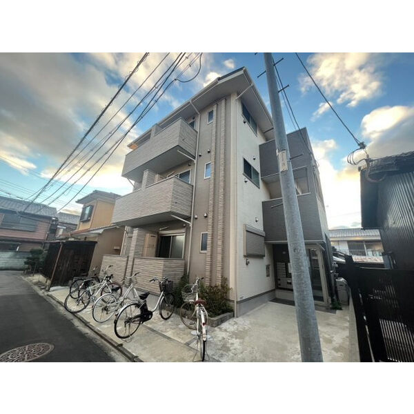 ハーモニーテラス深草坊町 建物画像