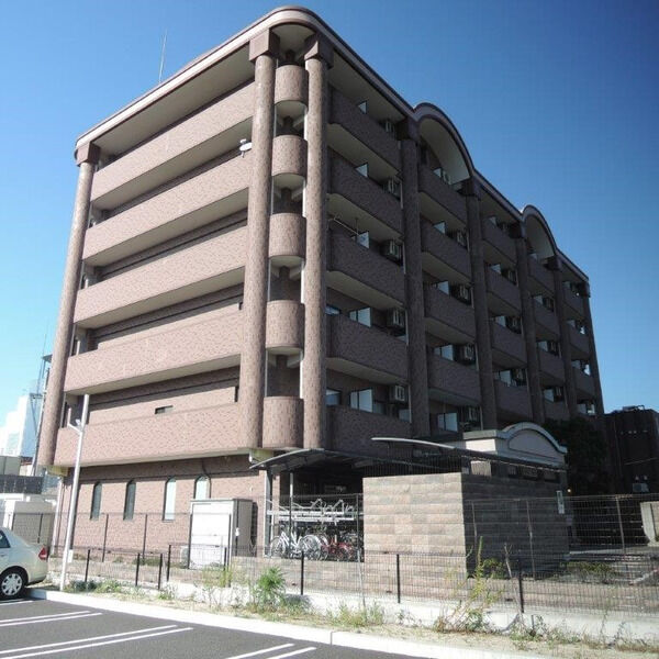 ELLEGRANDE OZU